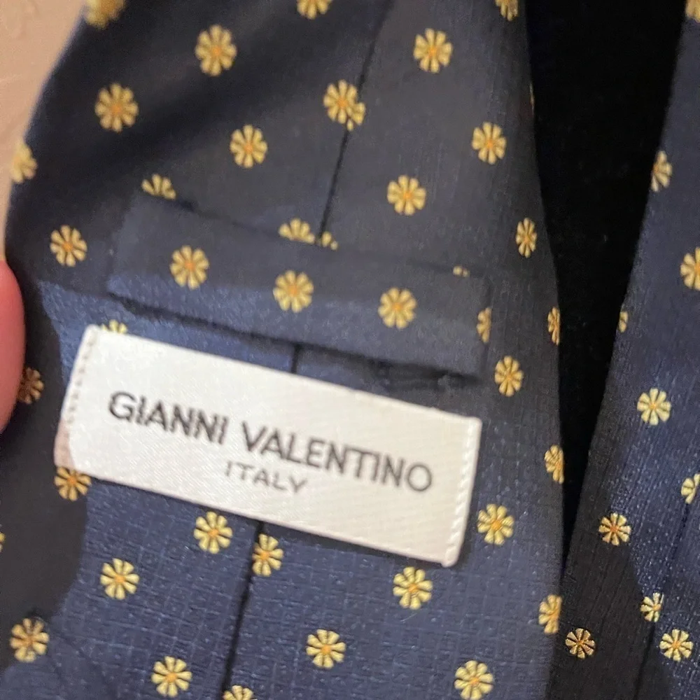 Gianni Valentino Tie Pure Navy Yellow Daisy Floral